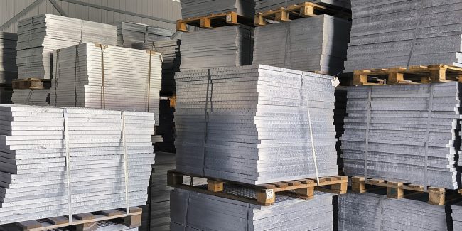 pressovannuj-nastil-na-sklade Прессованный настил в наличии на складе